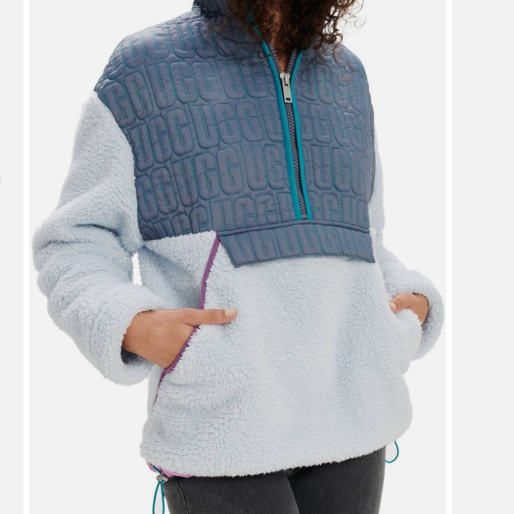 Women's Ugg Iggy Faux Fur Hooded
Half-Zip Pullover,